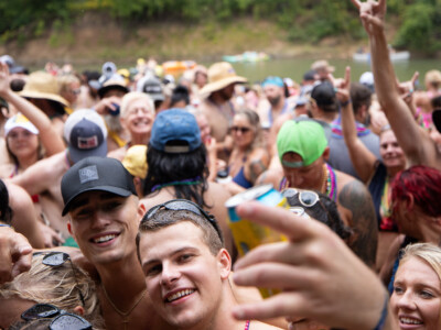 Float river crowd